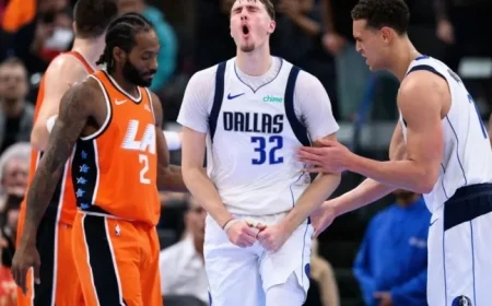 Flagg Scores 35, Thompson Leads Mavericks to 114-110 Win Over Clippers