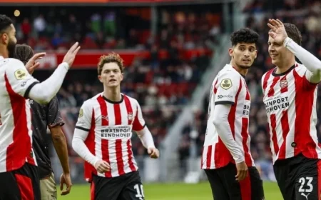 Veerman and Pepi Score Quickly as PSV Dominates Volendam After Liverpool Match