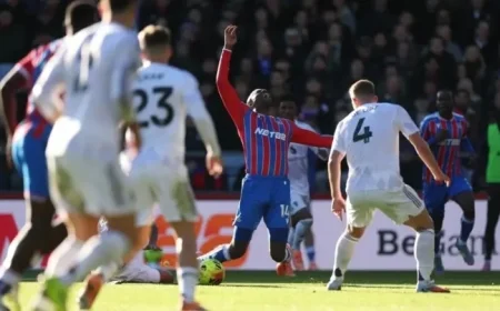 Man Utd Star Criticized for Naive Error Against Crystal Palace