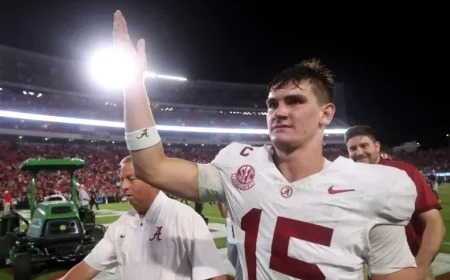 Ty Simpson Connects with Isaiah Horton, Elevating Alabama’s Iron Bowl Legacy
