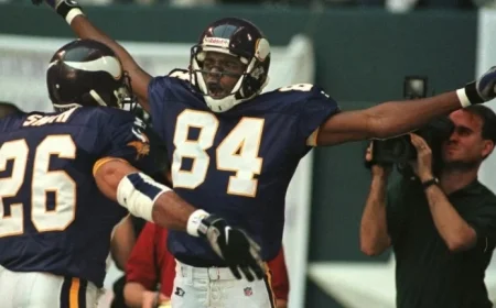 Randy Moss’s Thanksgiving Debut Still Resonates Powerfully Today