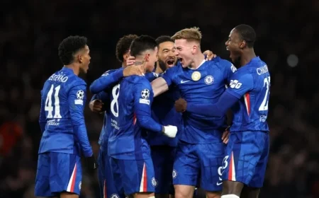 Pat Nevin Chooses Chelsea Star Over Arsenal Rival Daily