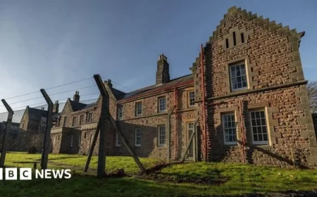 Swinney Criticizes Hasty Cameron Barracks Asylum Plans