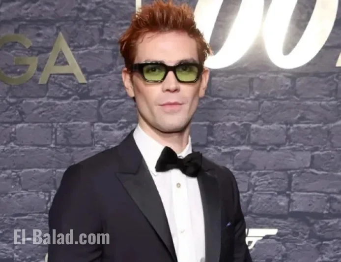 KJ Apa Flaunts Fit Physique in New Holiday Film