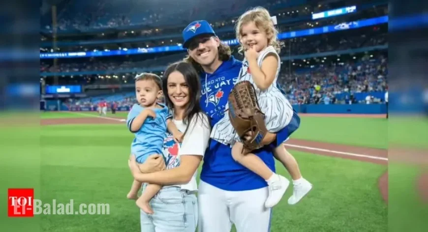 Kevin Gausman’s Wife Taylor Shines at Dodger Stadium in Glamorous Outfit