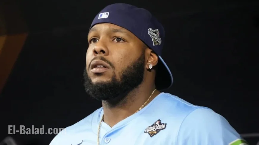 Nathalie Guerrero Dazzles in Chic ’27’ Outfit at Blue Jays’ Game 6