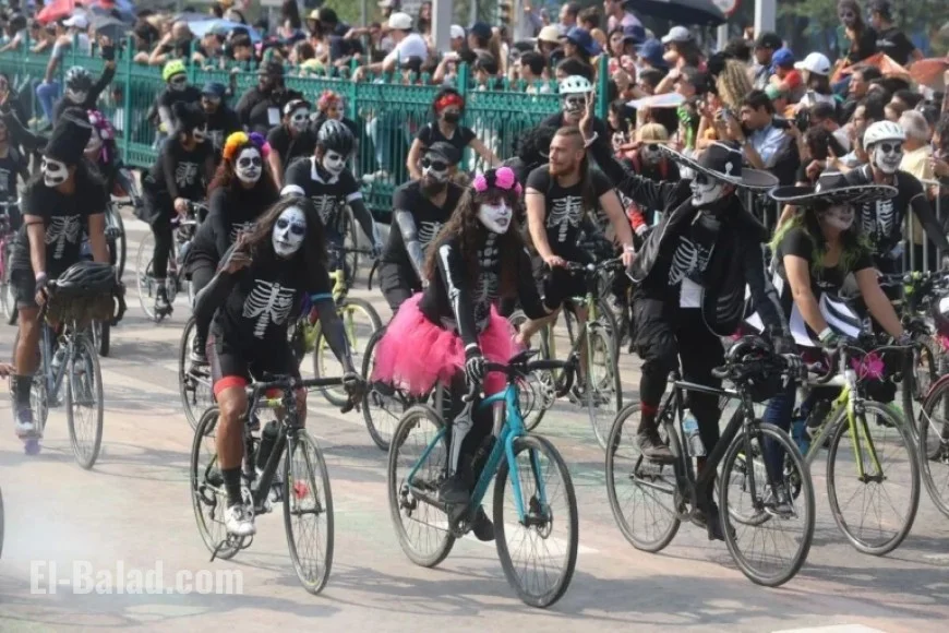 Prepare Your Costume: Day of the Dead Parade Weather in Mexico City