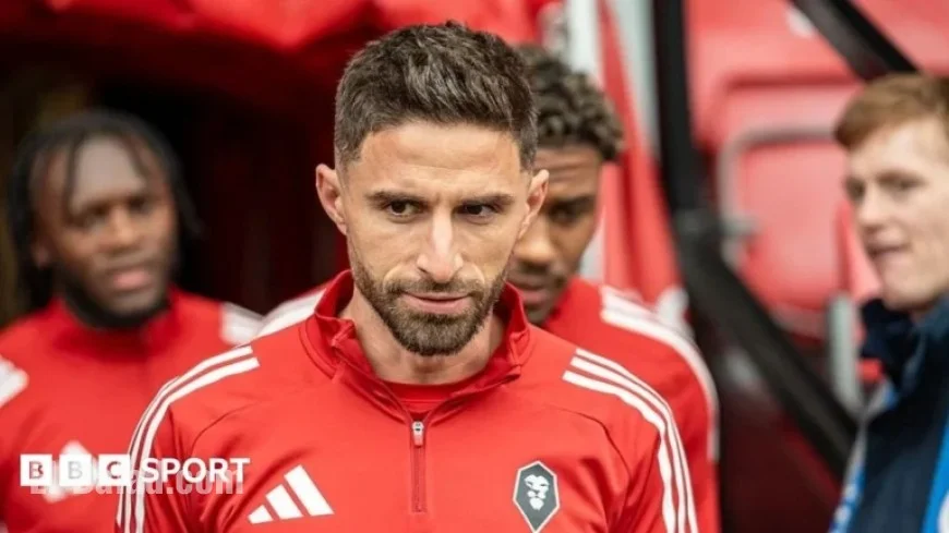 Fabio Borini Reflects on Veteran Experience at Salford City