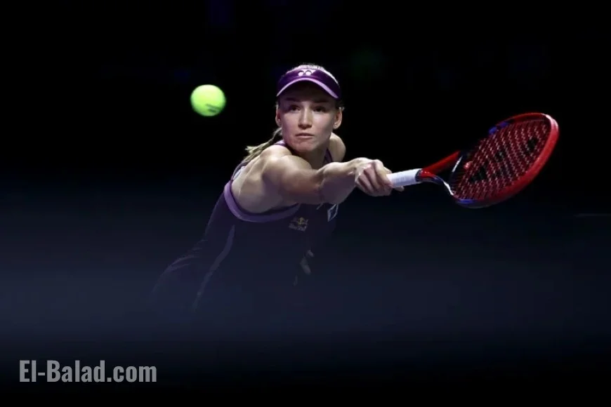 Rybakina Triumphs Over Anisimova in WTA Finals Opener