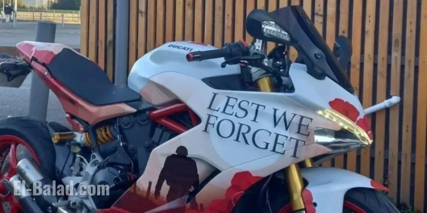 Taxi Company Provides Free 400-Mile Trips for British War Heroes on Remembrance Sunday