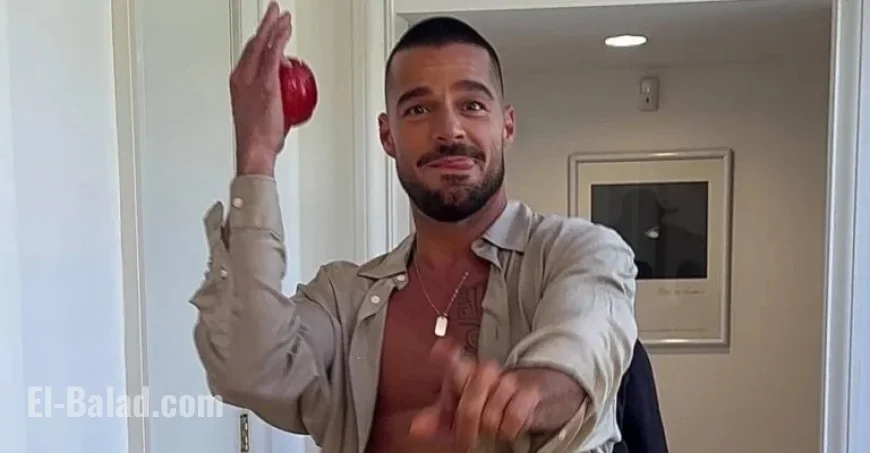 Ricky Martin Sparks Buzz with Poolside Display