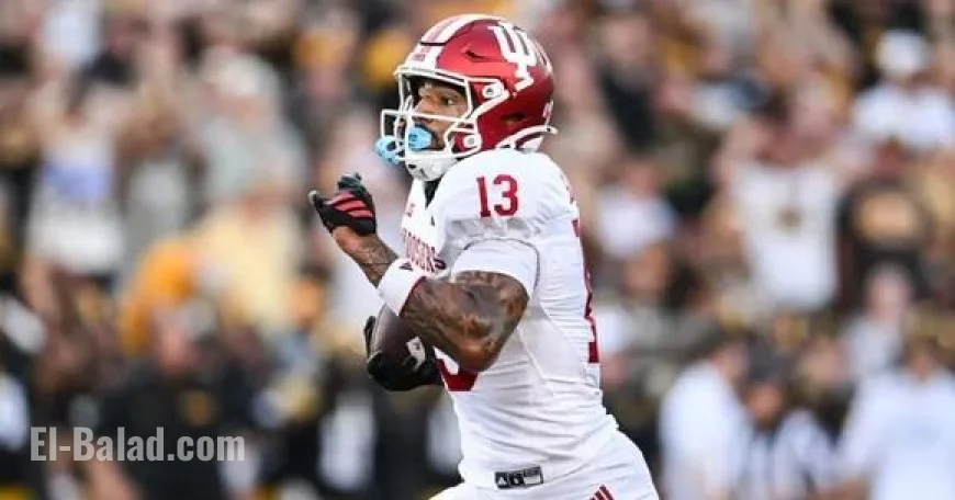 Elijah Sarratt exits early vs. Maryland with hamstring scare; Indiana star’s status upgraded on sideline