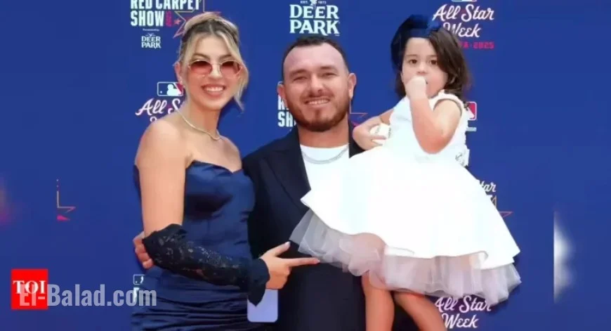 Shane Bieber’s Wife Kara Responds to Sofia Castaneda’s World Series Post