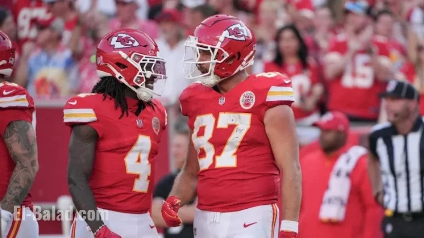 Travis Kelce Delivers Key Halftime Message to Rashee Rice in MNF Game