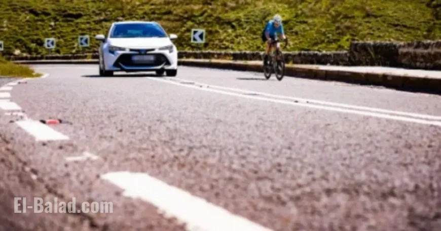 DVSA Warns Drivers Against Overtaking Cyclists Against Regulations