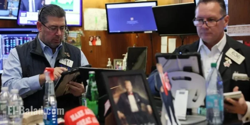 Dow Futures Climb as Tariff Case and Musk Compensation Vote Loom