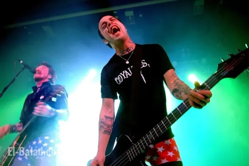 90s Rock Icon Dies of Brain Cancer on 47th Birthday