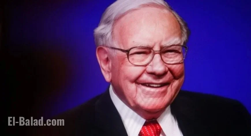 Berkshire Hathaway Sells $6.1B in Stocks, Amasses Record Cash Reserve
