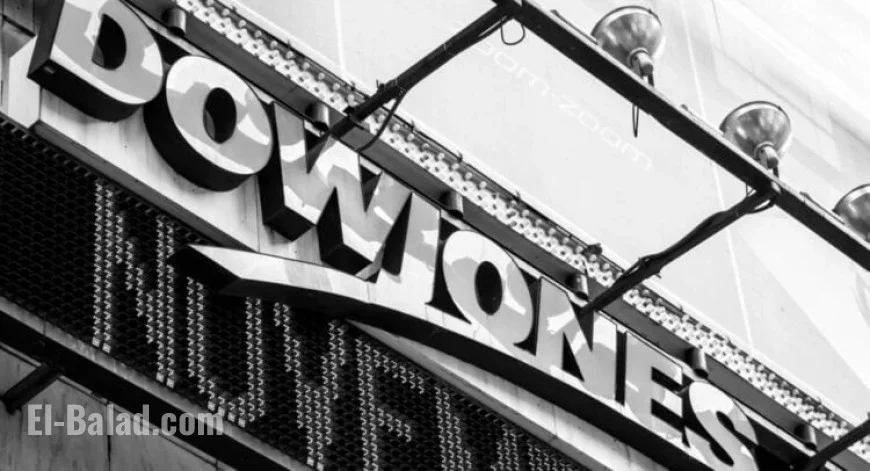 Dow Jones Dips as Manufacturing Index Falls Before Key Tariff Court Case