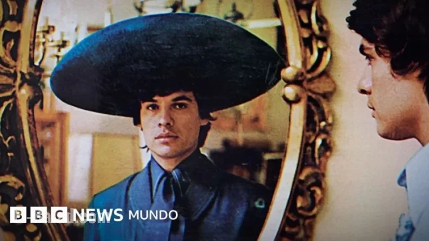 Juan Gabriel’s Sexual Ambiguity Empowered Mexican Expression and Resonated Nationwide