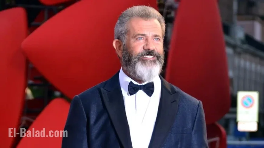 Mel Gibson Stars as Santa in Returning Violent Christmas Comedy