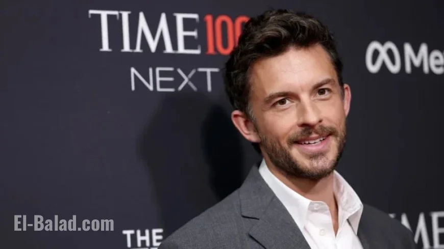 Jonathan Bailey Crowned People’s 2025 Sexiest Man Alive