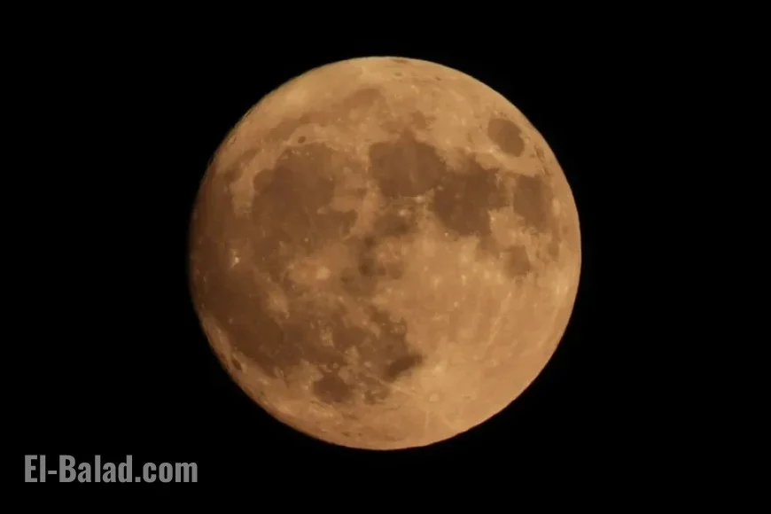 2025’s Closest Supermoon: Full Hunter’s Moon Shines Brightest
