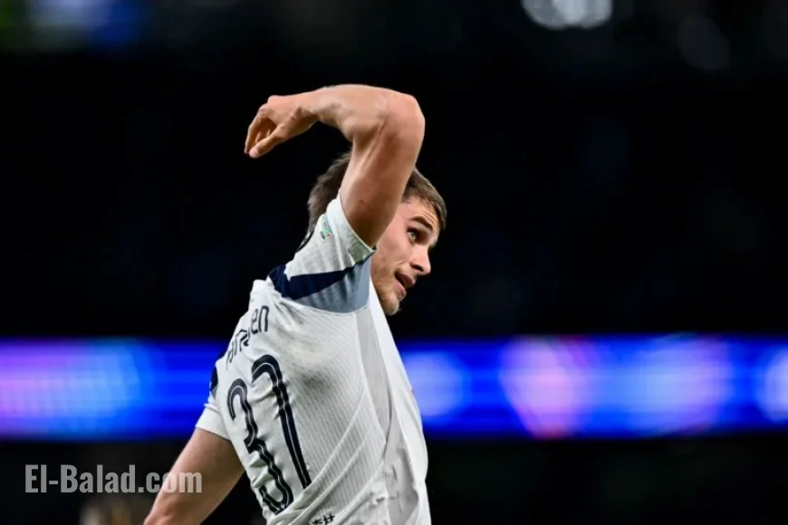 Glenn Hoddle’s Remarks on Micky van de Ven May Upset Tottenham Fans