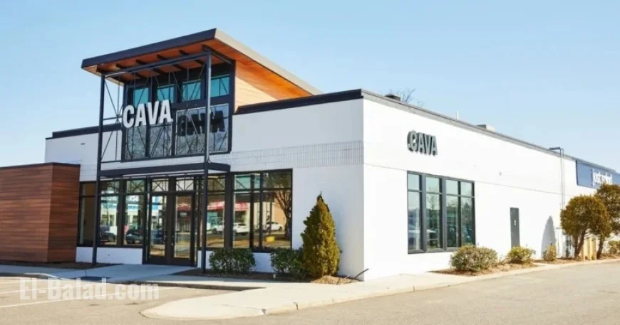 CAVA Lowers Annual Forecast Amidst Consumer Spending Decline