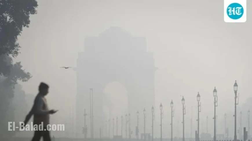 Delhi’s Air Quality Plummets: Farm Fires and Firecrackers Trigger 100-Point AQI Surge