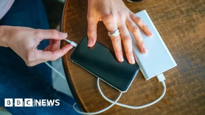 Power Bank Ignites, Man Injured at Melbourne Airport Business Lounge