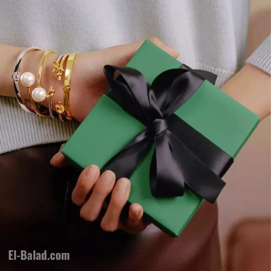 Discover Holiday Gifts at Kate Spade Outlet Starting at $29