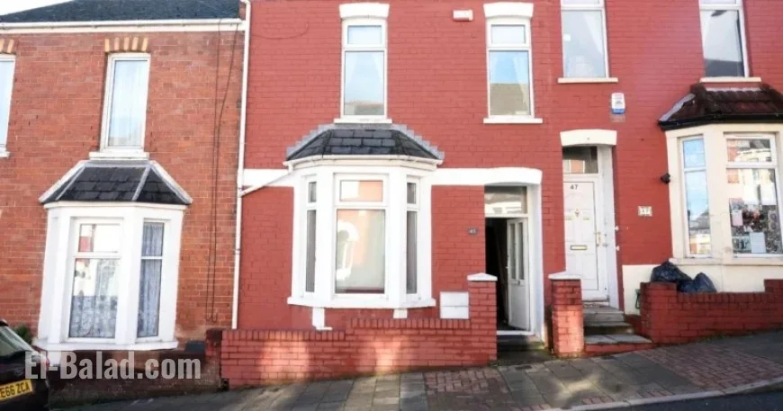 Stay at Doris’s “Gavin & Stacey” Home for Just £18/Night