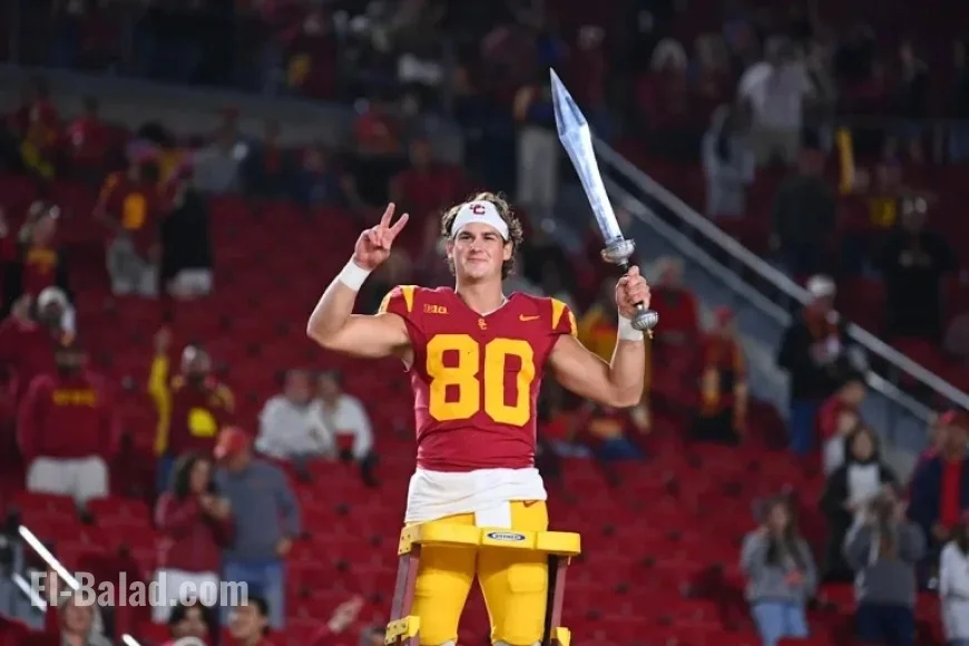 USC Stuns Northwestern with Trick Play: Backup QB Impersonates Punter