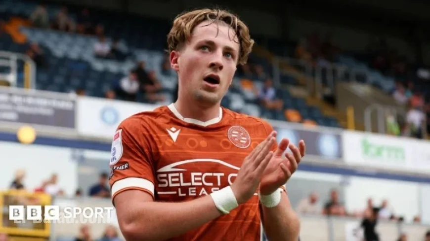 Reading’s Savage Confident in Team’s Top-Position Ambitions