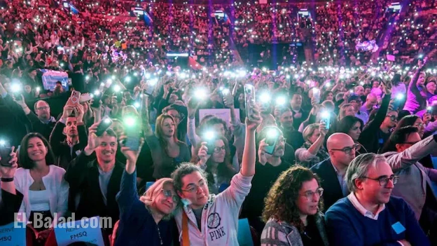 Thousands Rally at Bell Centre Urging Quebec to Halt Doctors’ Pay Reform