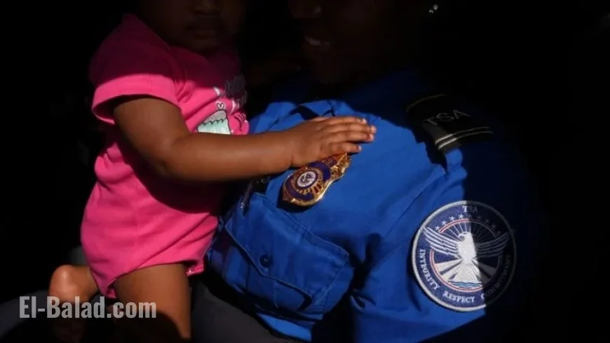 Senate Democrats Block GOP Bill to Pay Federal Workers Amid Shutdown Stalemate