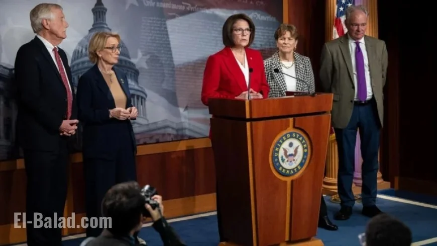 Eight Democrats Support Republicans in Deal to End Shutdown