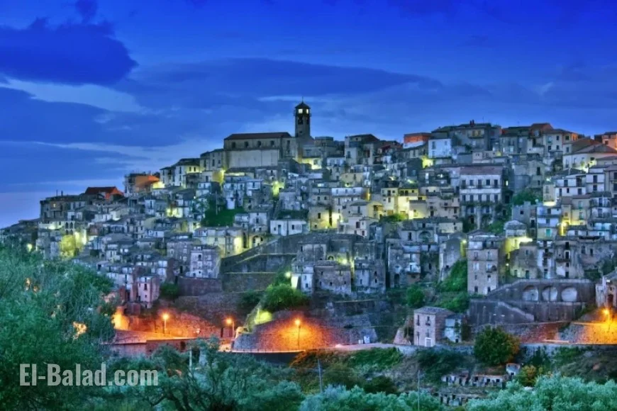 From Abandoned Village to Stunning Global Hub: Badolato Shines in Autumn