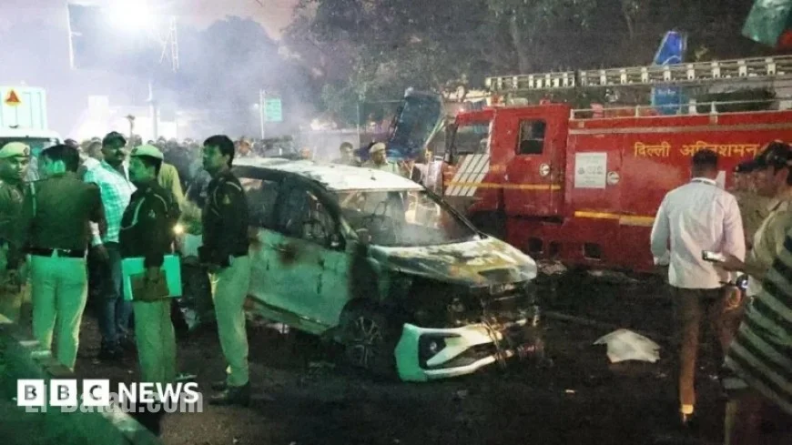 Explosion in Delhi Sparks Fear of Casualties