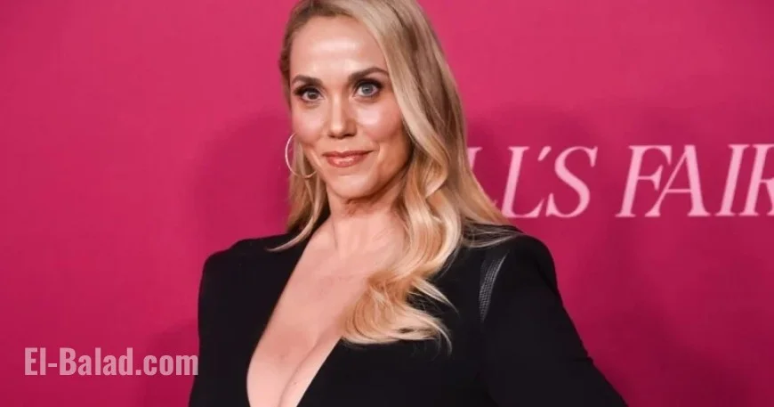 Elizabeth Berkley Faces Career Hurdles After ‘Showgirls’