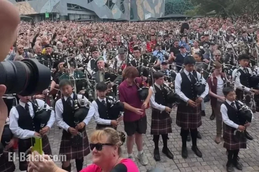 374 Bagpipers Unite to Break World Record with AC/DC Performance