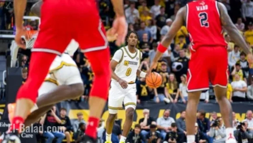 Pentagon Entrances Display U.S. Department of War Bronze Plaques