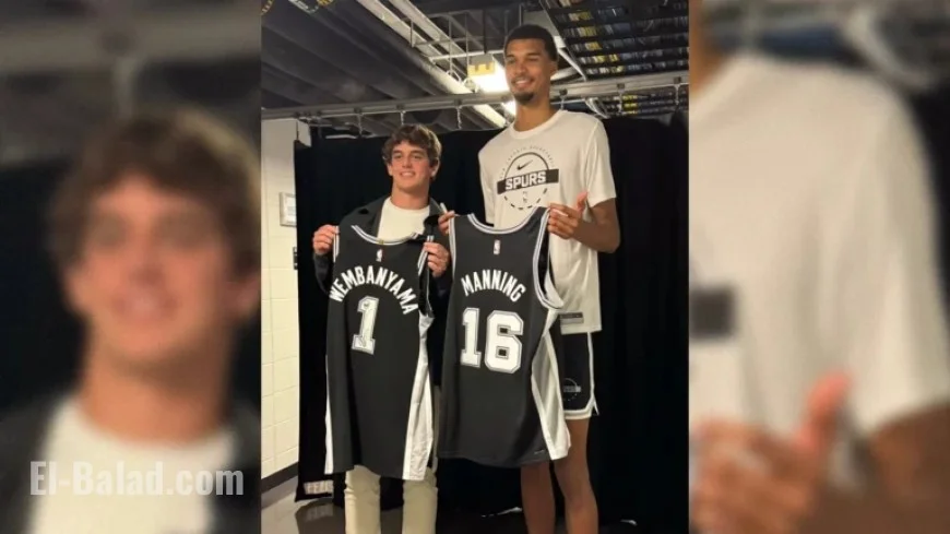 Arch Manning and Victor Wembanyama Swap Jerseys at Texas CFB-Spurs Meetup