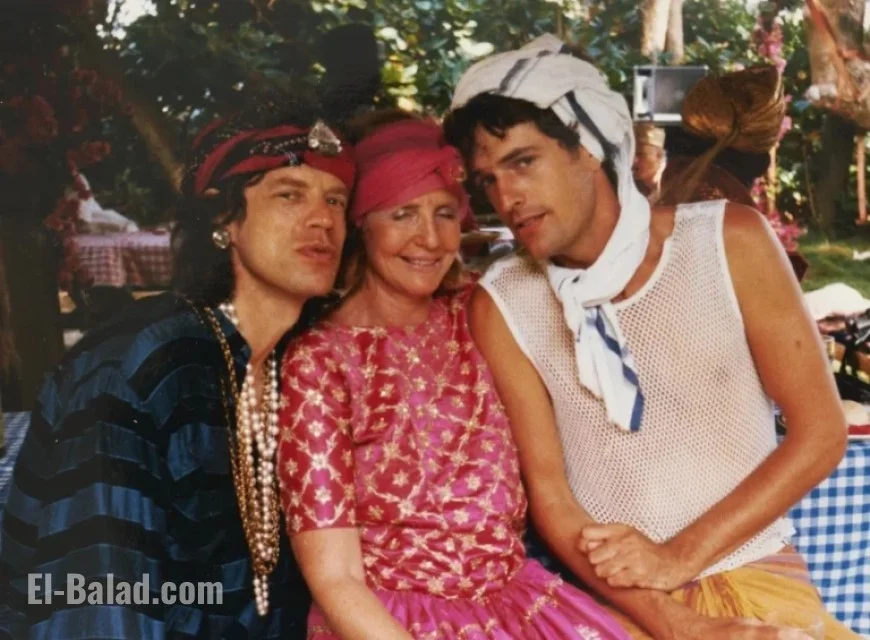 Lady Glenconner’s Collection, Including Elizabeth II’s Gift, Up for Auction