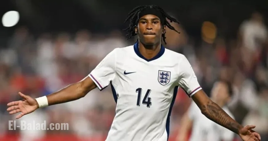 Man City Winger Aspires to Former Blue Legend as Role Model