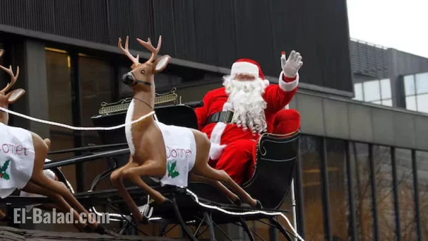 Santa Claus Parades to Enliven Hamilton and Niagara Falls Saturday
