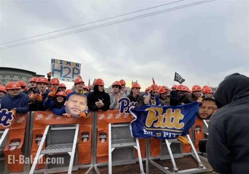 College Football Enthusiasts Flock to North Shore for ESPN ‘GameDay’ Broadcast
