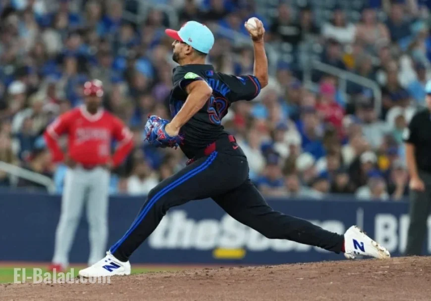 Blue Jays Release Pitcher Nick Sandlin