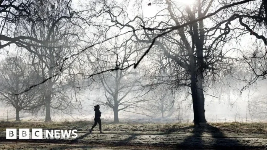 Arctic Blast Sweeps UK Amid Ongoing Flood Cleanup Efforts